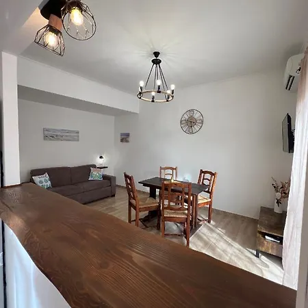Waikiki House Apartment